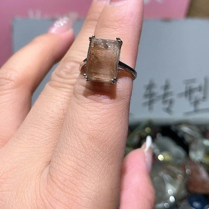 水晶吊坠未镶嵌水晶