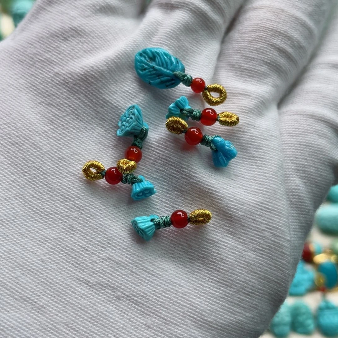 南红玛瑙颈饰未镶嵌