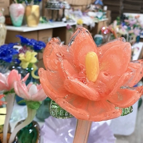 琉璃花瓶高45厘米宽12厘米