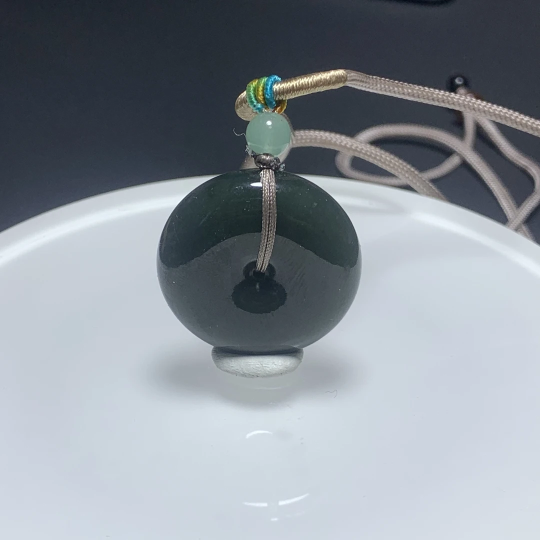 A48珠宝玉石精选和田玉吊坠