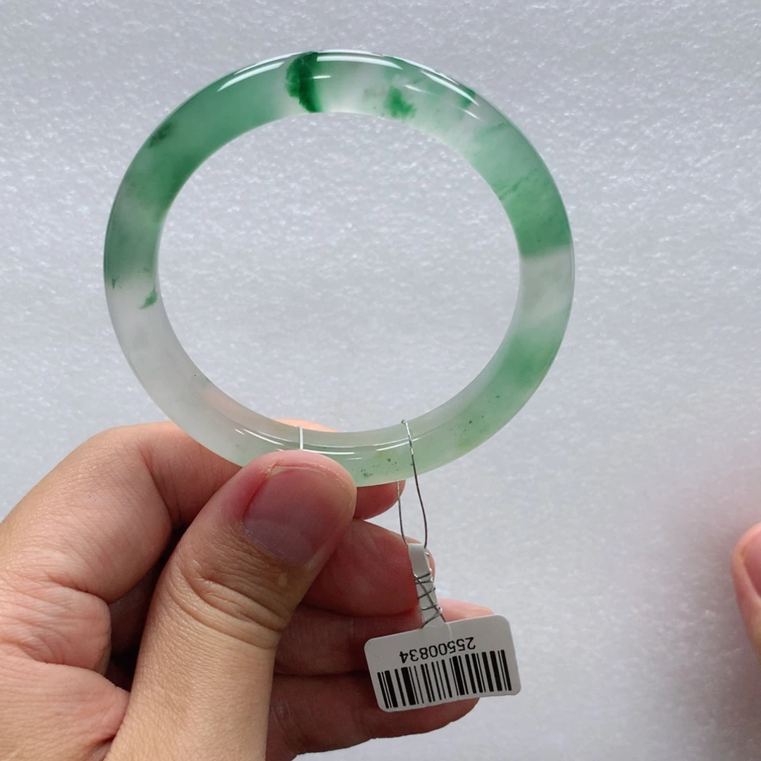石英质玉未镶嵌手镯青青55-多人