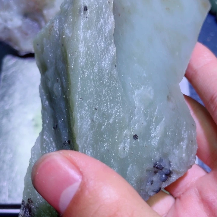 和田玉未镶嵌珠宝半成品