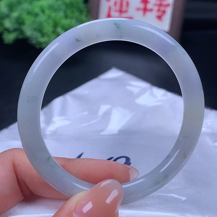 未镶嵌手镯翡翠024