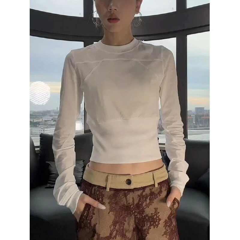 极简风休闲百搭超好看白色长袖秋季时髦日常薄款休闲显瘦宽松上衣