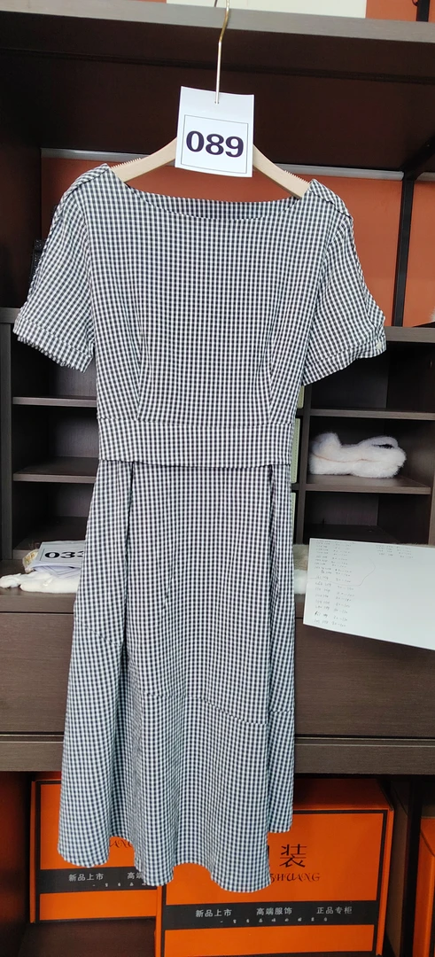 089夏季通勤黑色裙子时尚宽松高腰春季百褶百搭半身裙气质连衣裙