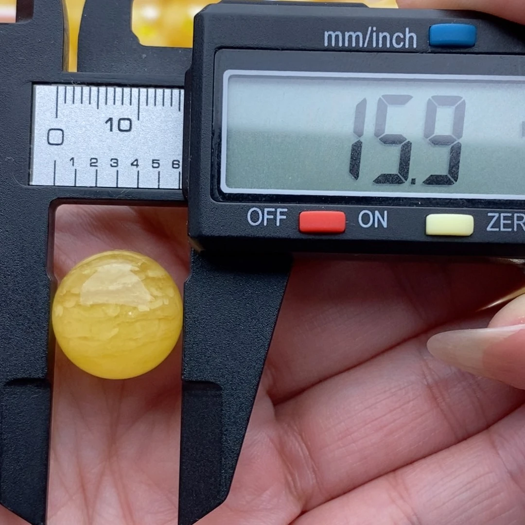 未镶嵌蜜蜡裸石鸡油黄虎皮纹