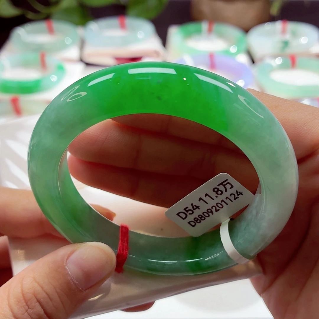 翡翠未镶嵌手镯浓阳辣绿68-30