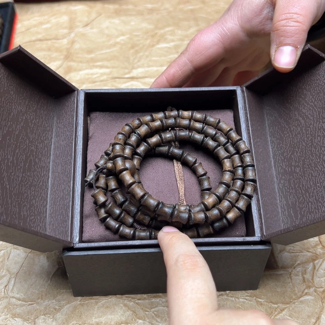 大叶紫檀（黑酸枝木类）