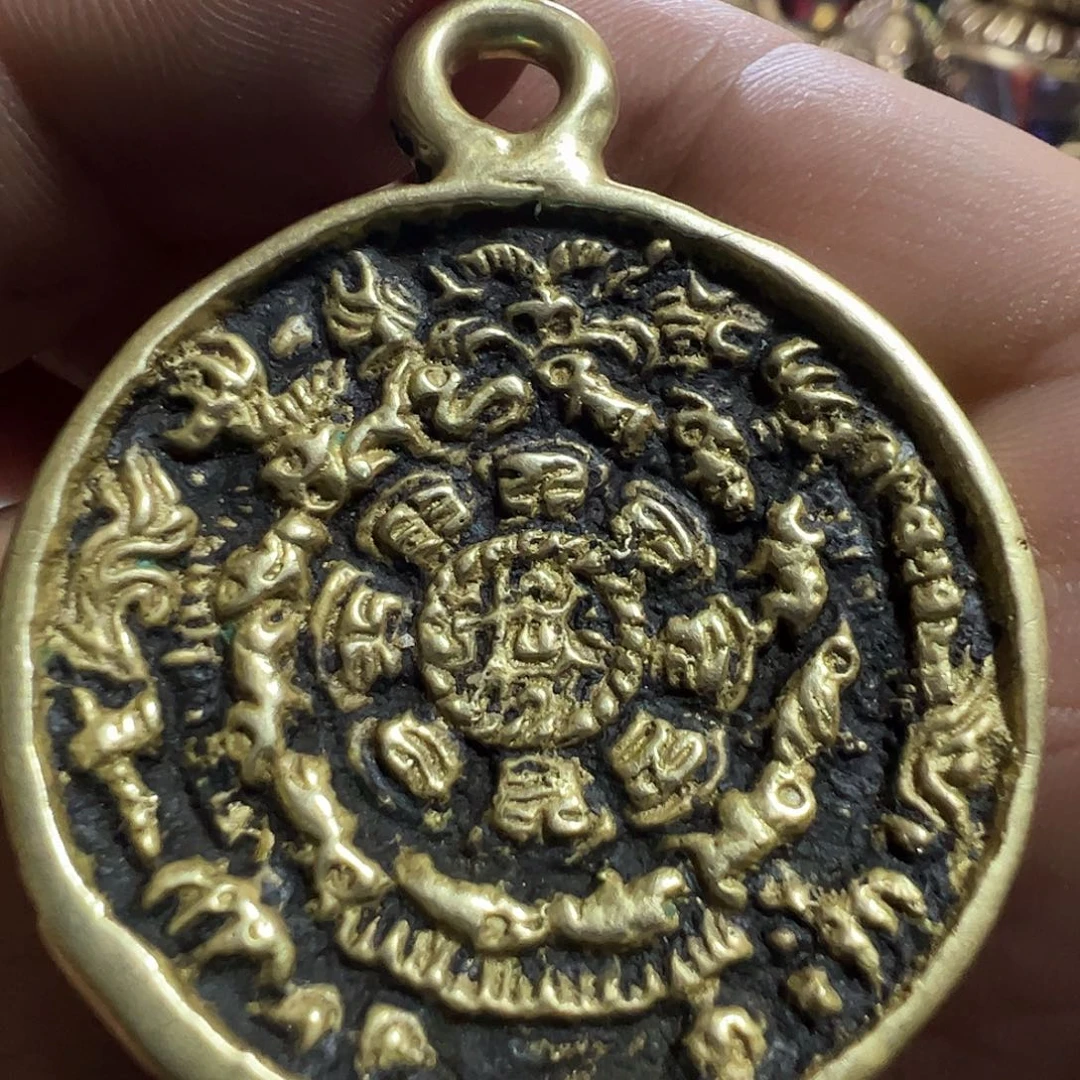 铜啊哈哈真的好喜欢这个风格