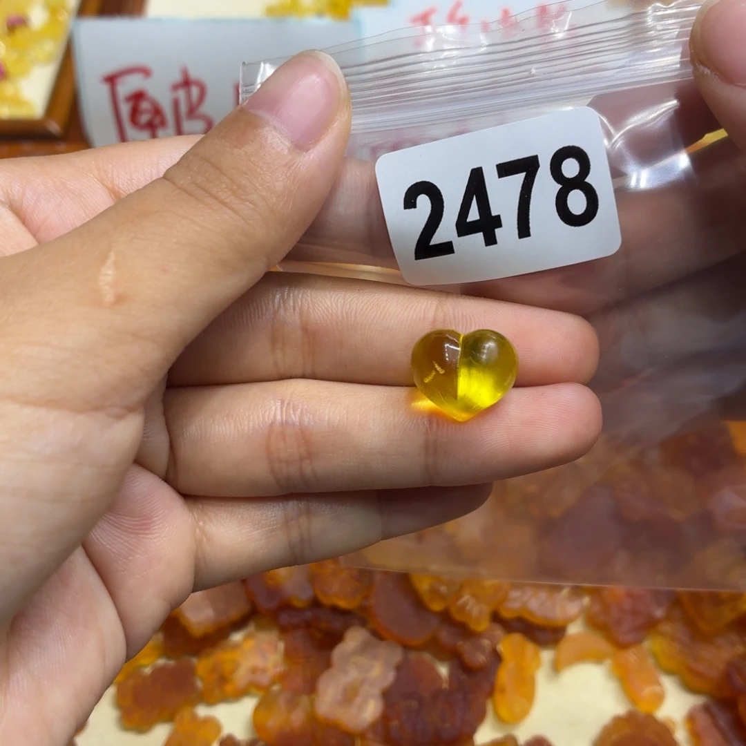 琥珀未镶嵌珠宝奇石