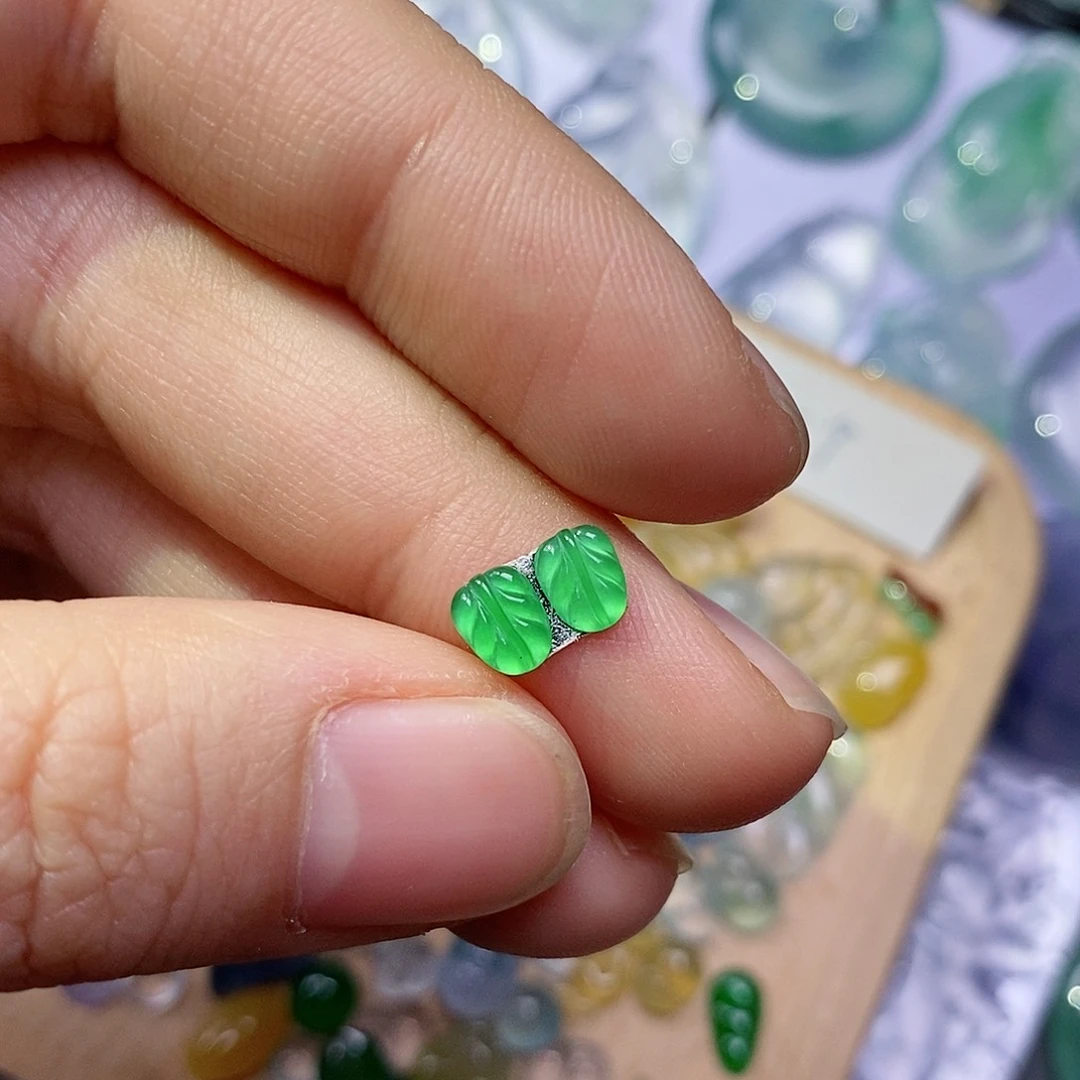 定制翡翠未镶嵌翡翠