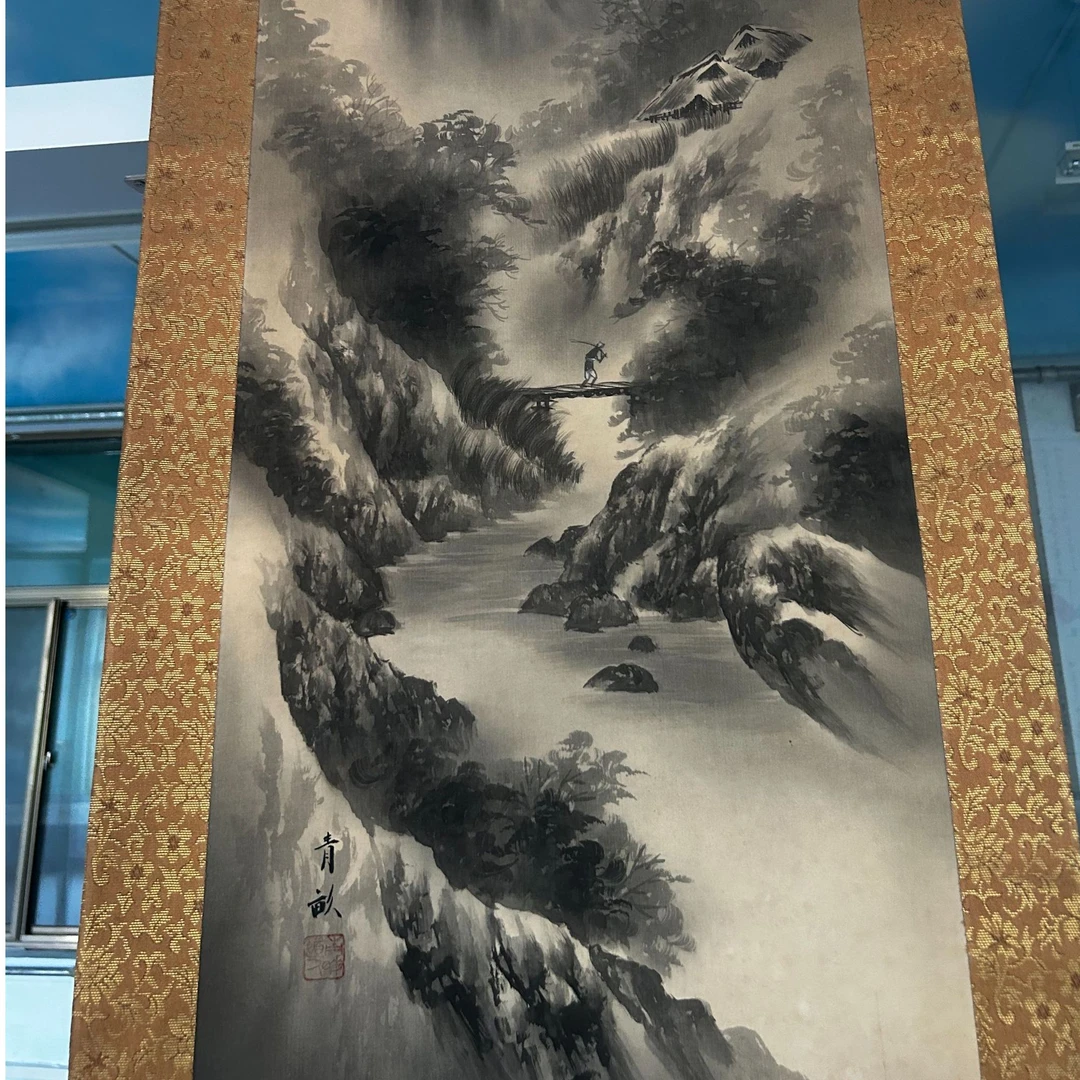 精品回流卷轴山水