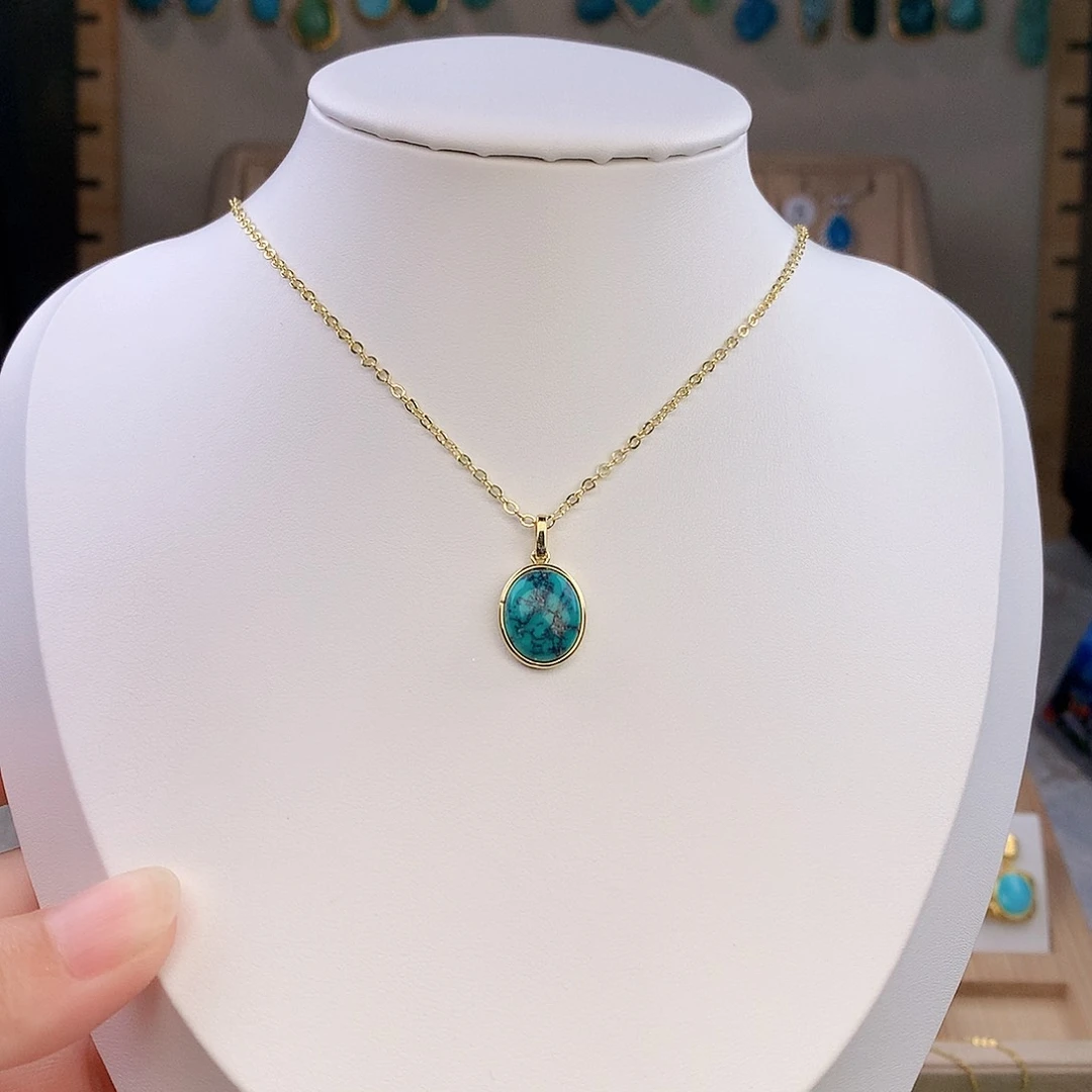 绿松石未镶嵌颈饰