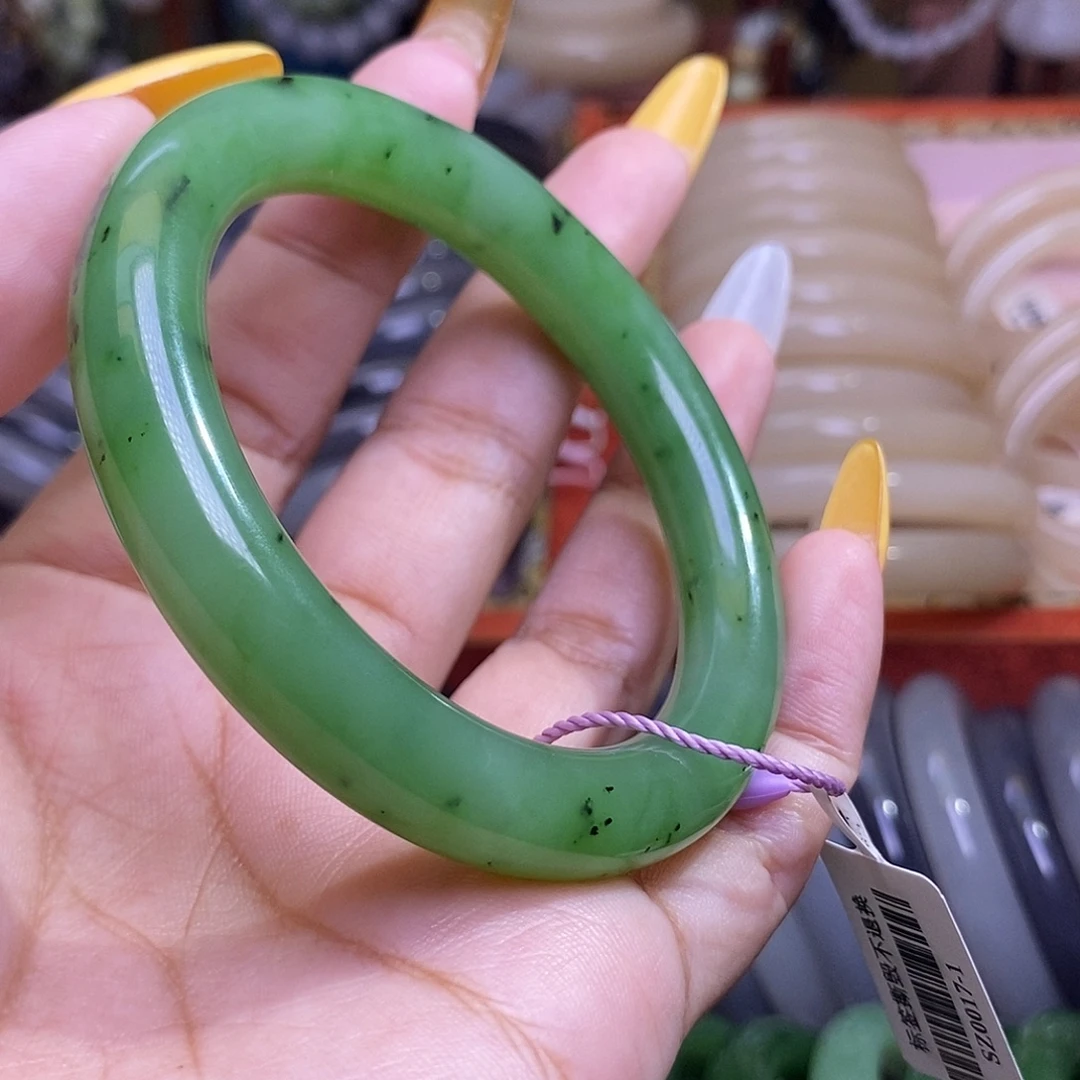 和田玉未镶嵌颈饰碧玉苹果绿手镯55圈