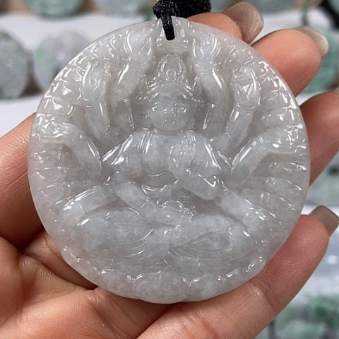 翡翠颈饰未镶嵌千手观音福利