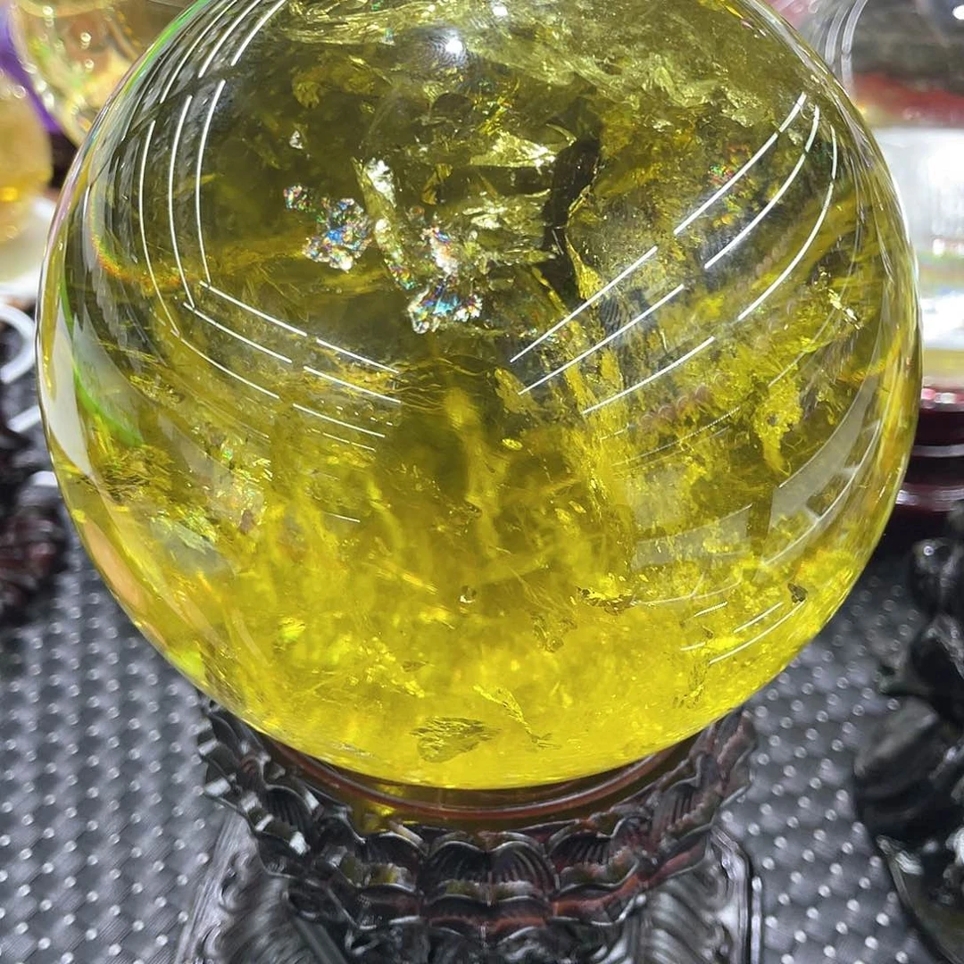 水晶摆件未镶嵌水晶逗**?