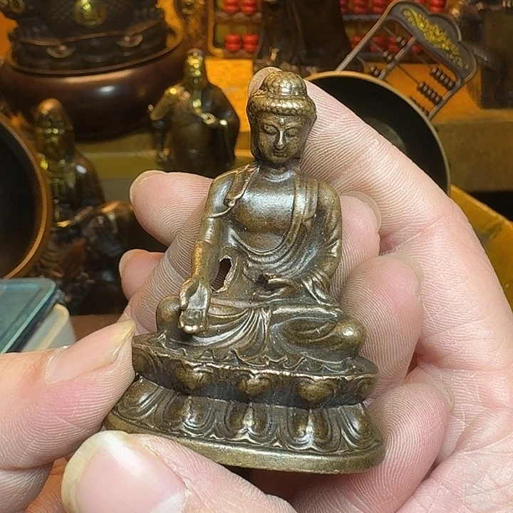 铜器摆件收收藏藏