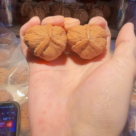 文玩核桃把件碟桩玉璧带彩39+