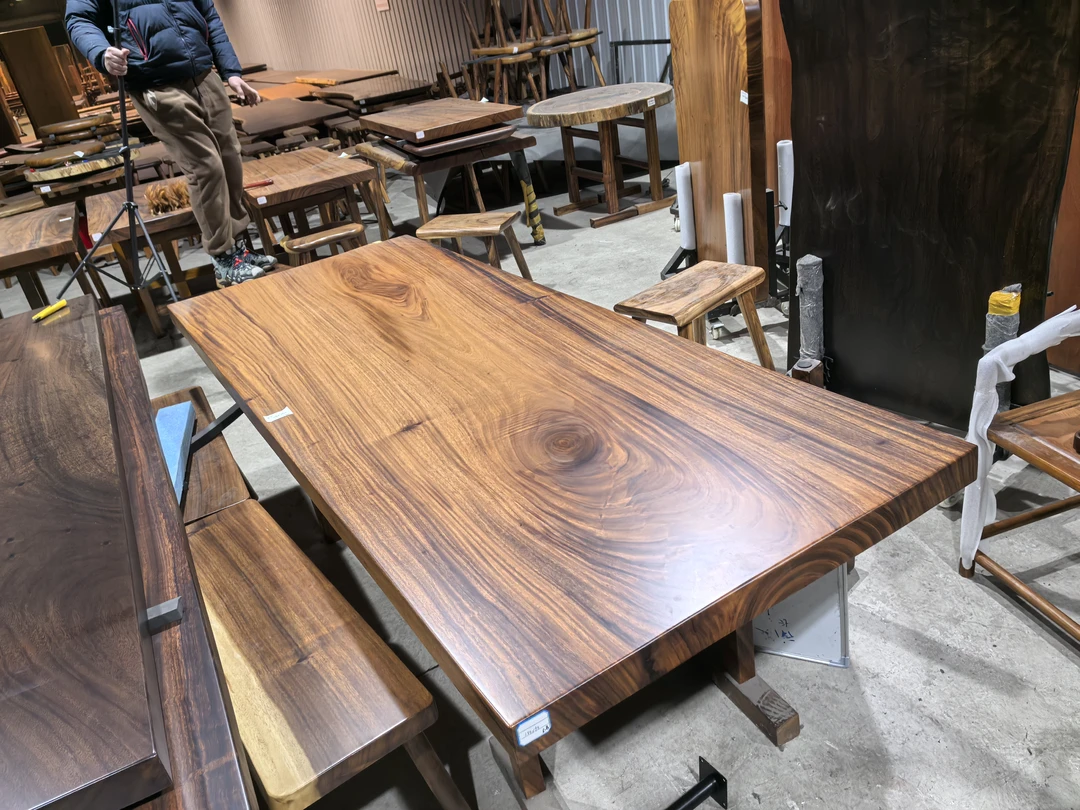 3117 胡桃木大板 240×90×6.8