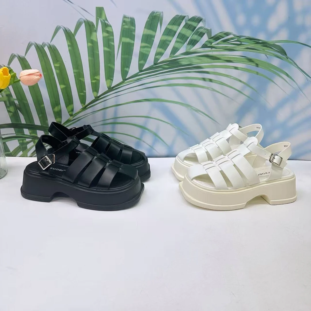 小强家女鞋 芽儿家时尚包头凉鞋（Y22-29-3）（W33AYV2514802）