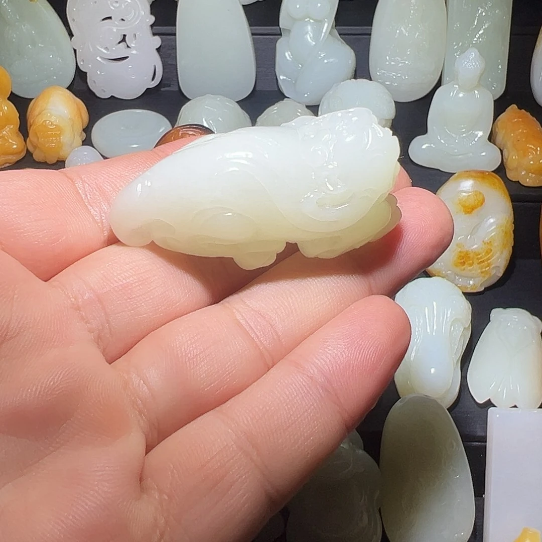 颈饰未镶嵌和田玉潮**线