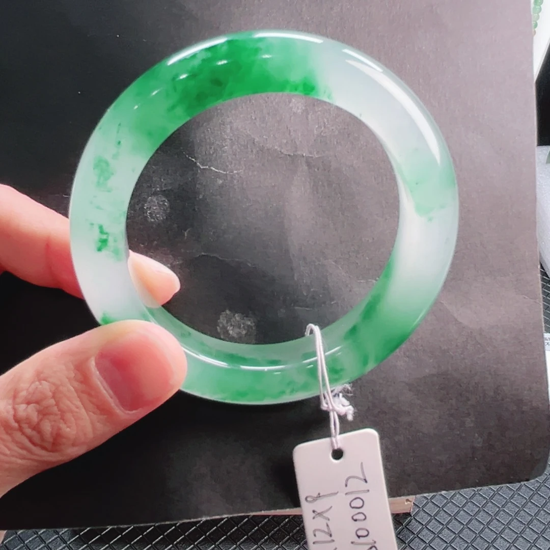 石英质玉未镶嵌手镯52