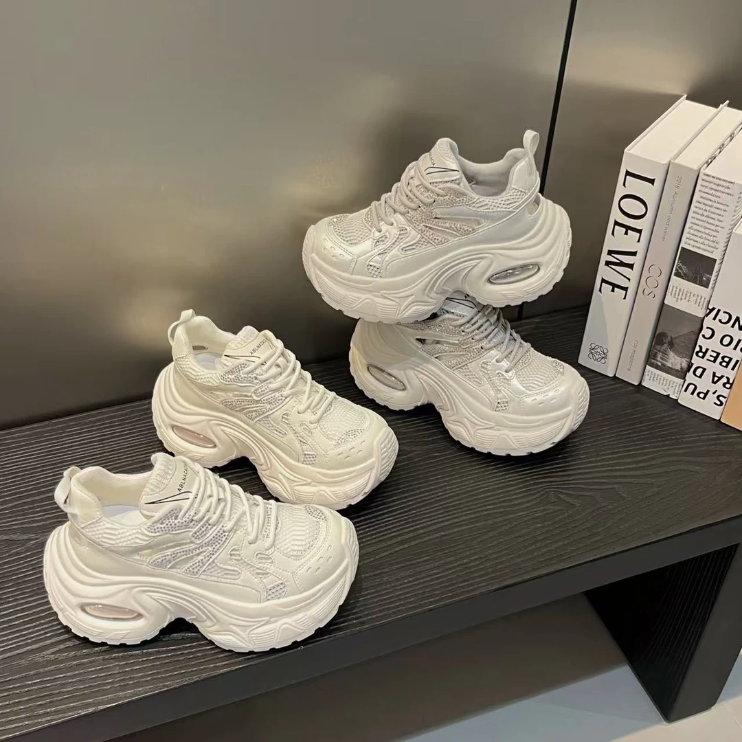 【LL】6CM入夏进行曲~镂空松糕气垫老爹2025新款运动休闲鞋