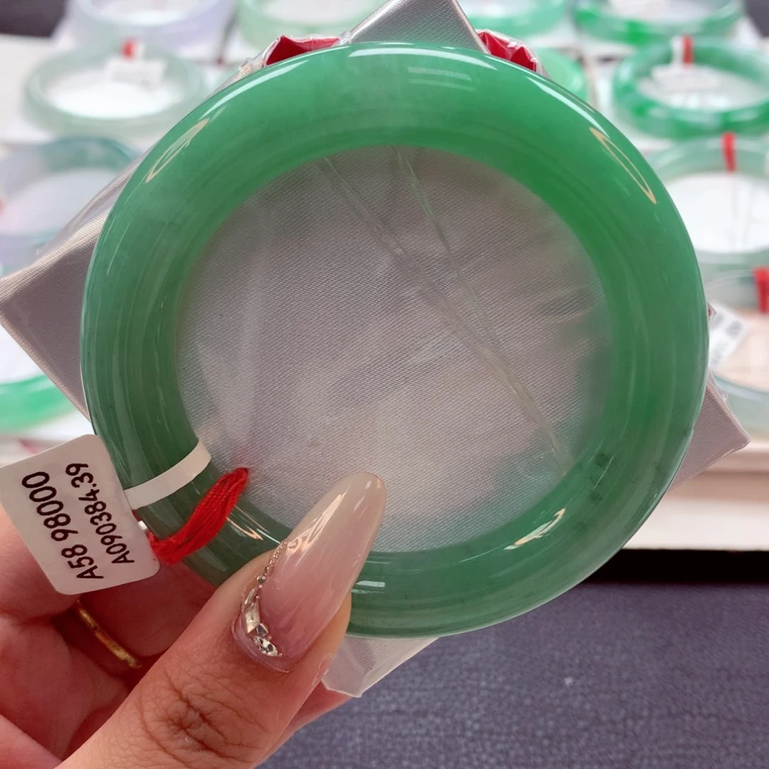 翡翠手镯（圆镯）未镶嵌22（41号）