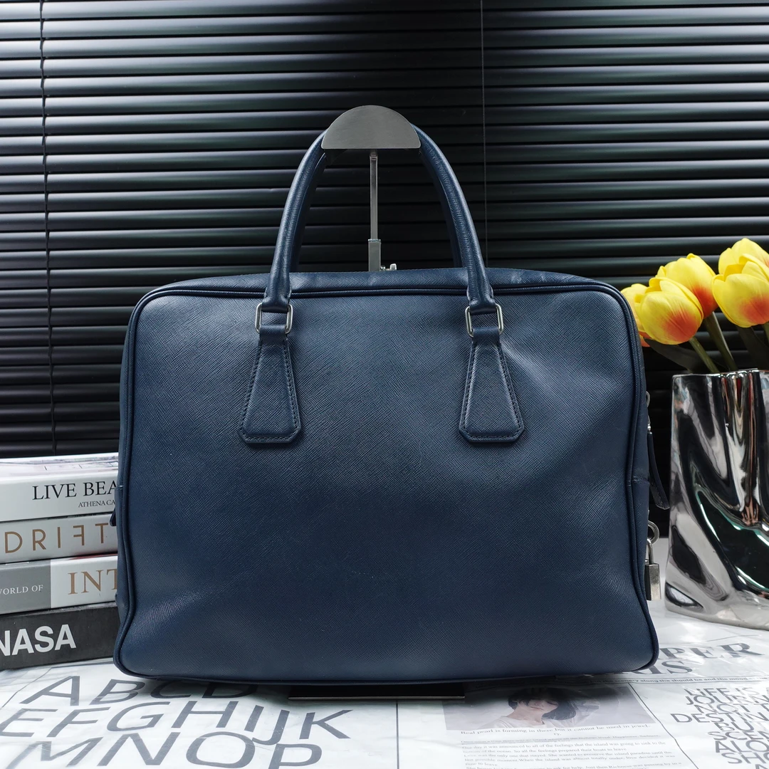 95新 Prada/普拉达 单肩包/T10334906