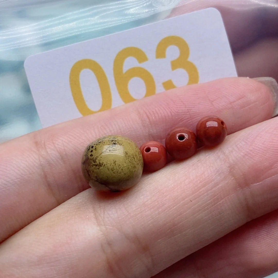 南红玛瑙未镶嵌珠宝奇石