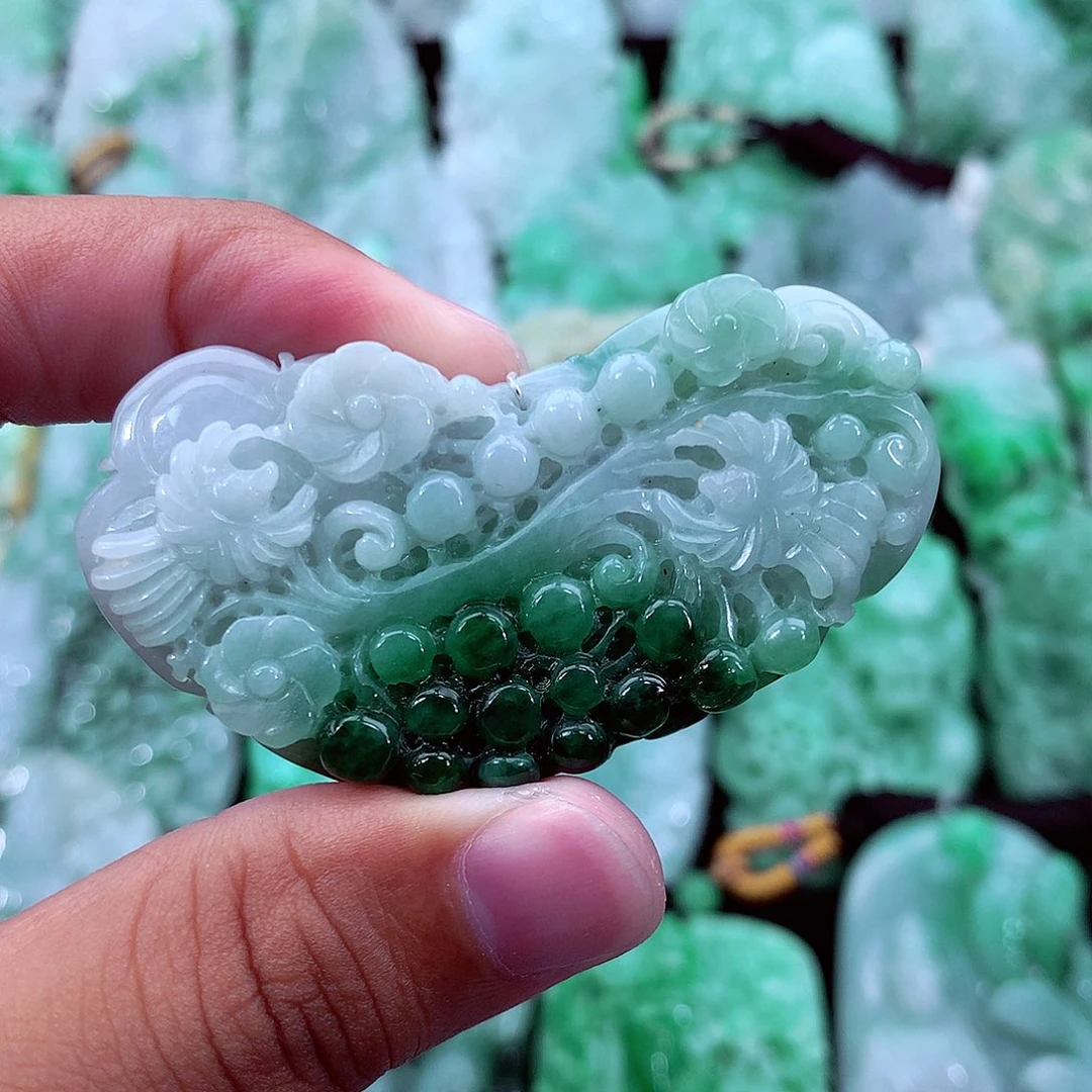 翡翠未镶嵌吊坠(不含链)