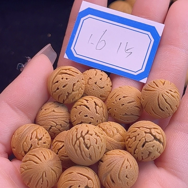 吊坠桃核博雅桃核