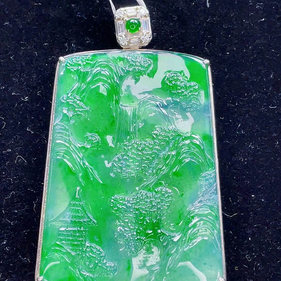 翡翠吊坠(不含链)未镶嵌