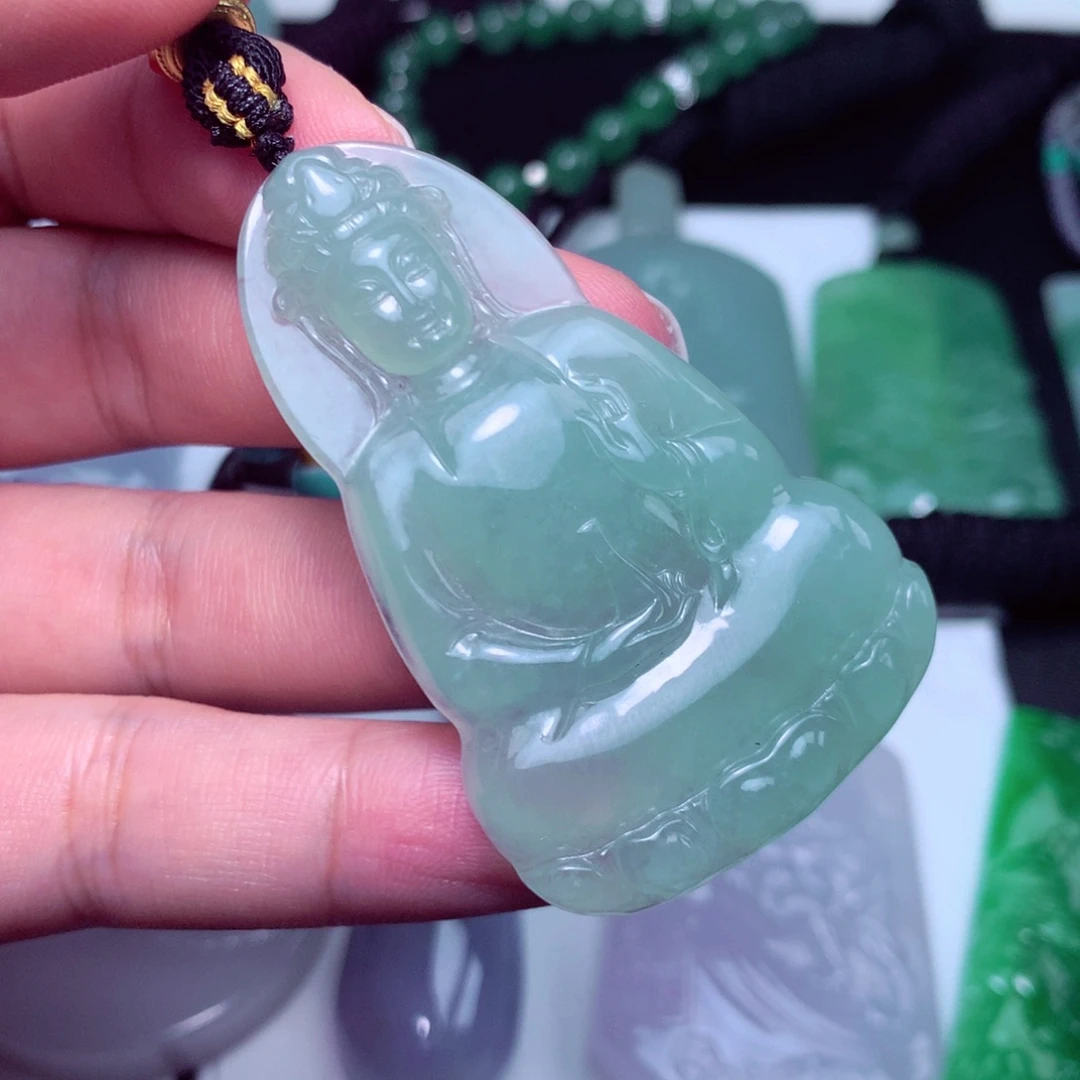 颈饰未镶嵌翡翠天然A货翡翠