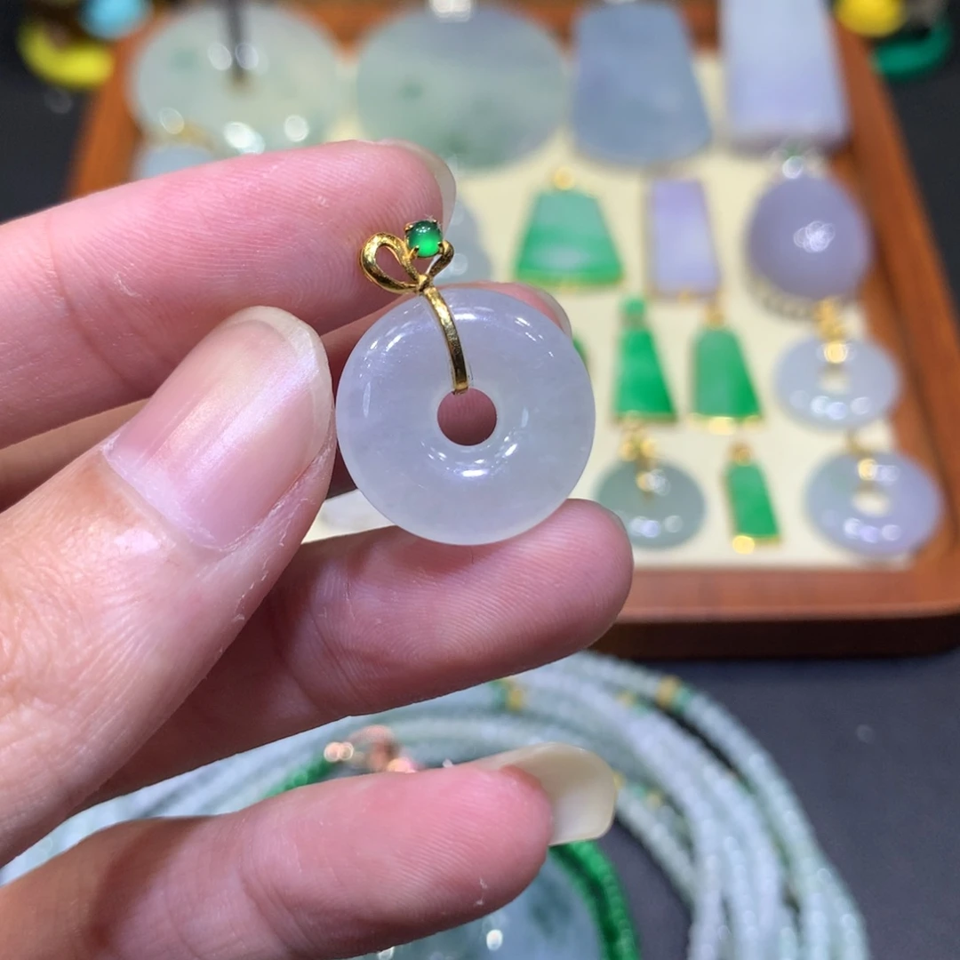 翡翠18K金镶嵌吊坠(不含链)