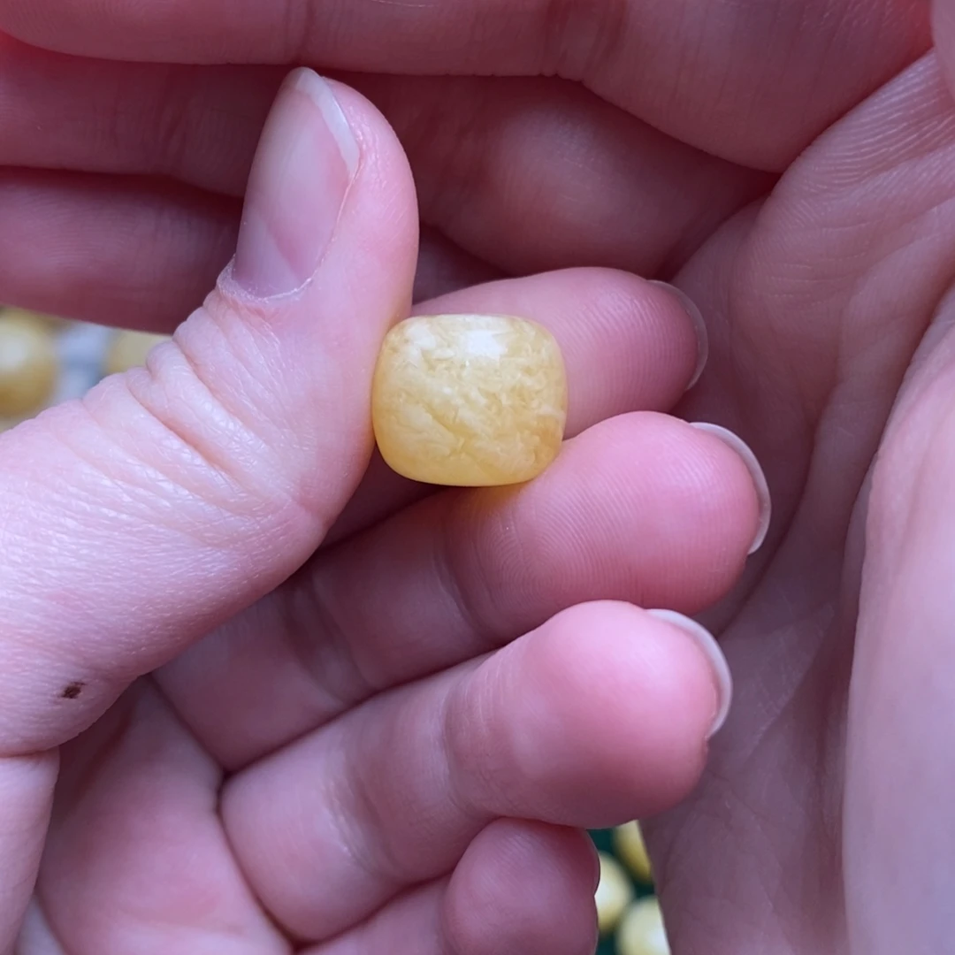 蜜蜡未镶嵌珠宝奇石13.4✖️11.7