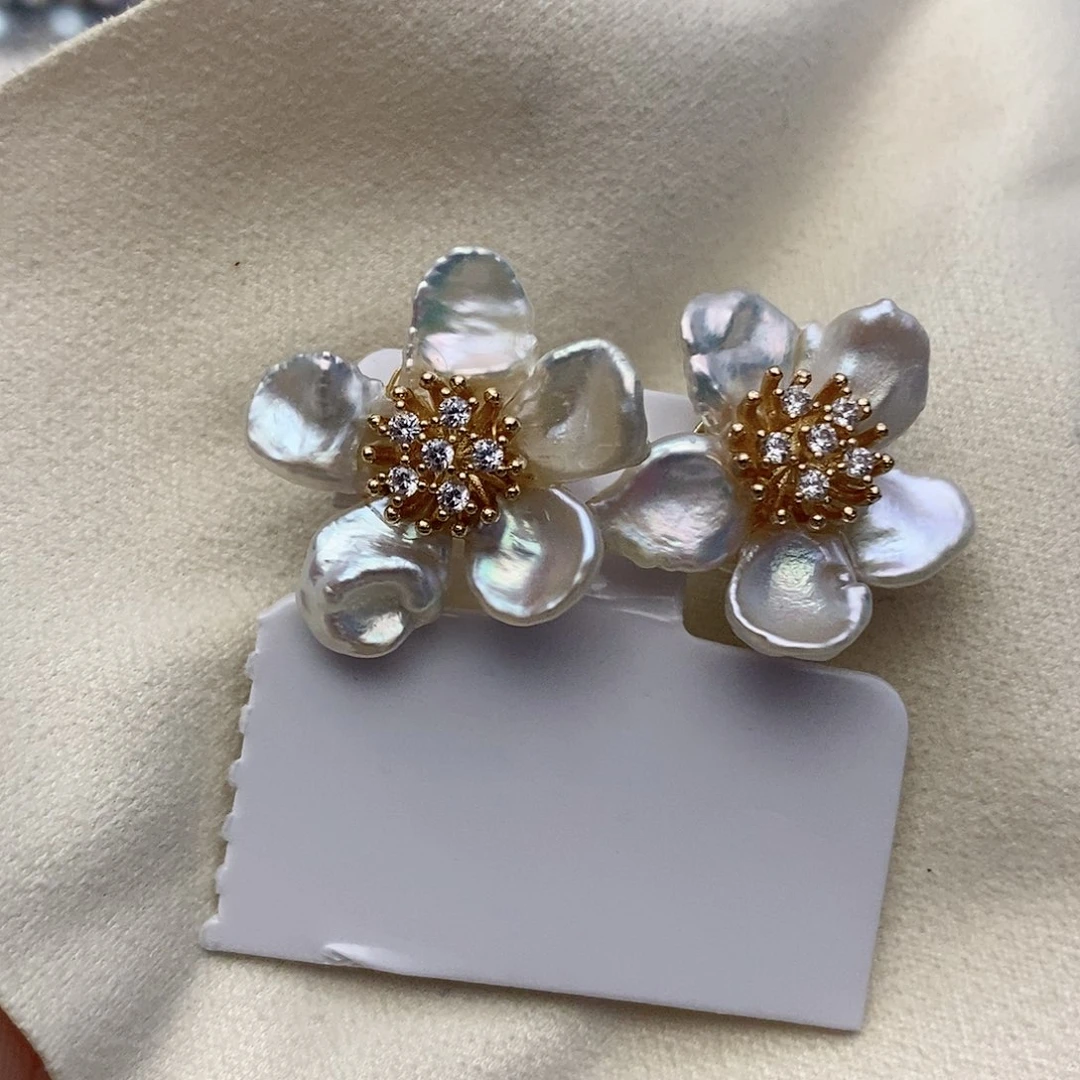 【闪购商品】银S925镶嵌淡水珍珠耳饰