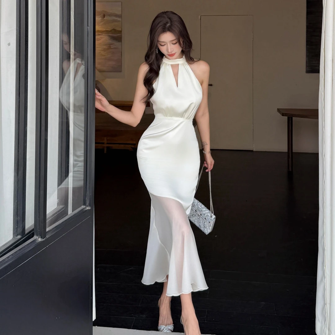 法式挂脖礼服裙2025夏季名媛气质缎面拼接网纱包臀鱼尾连衣裙长裙
