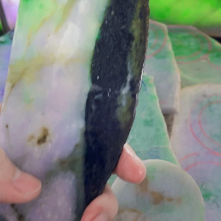 翡翠未镶嵌挂件板料