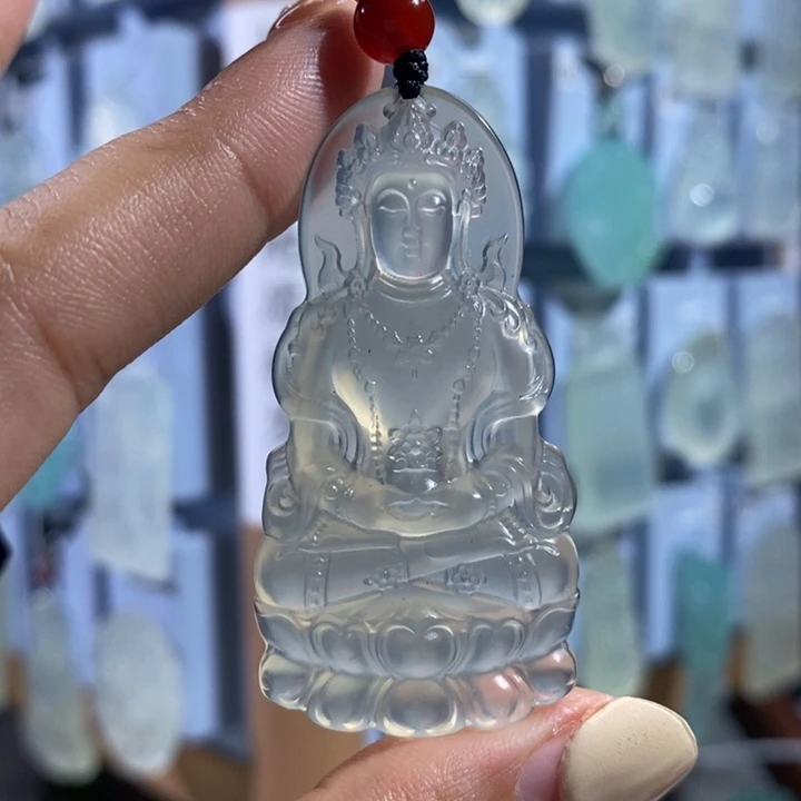 岫玉未镶嵌颈饰吊坠