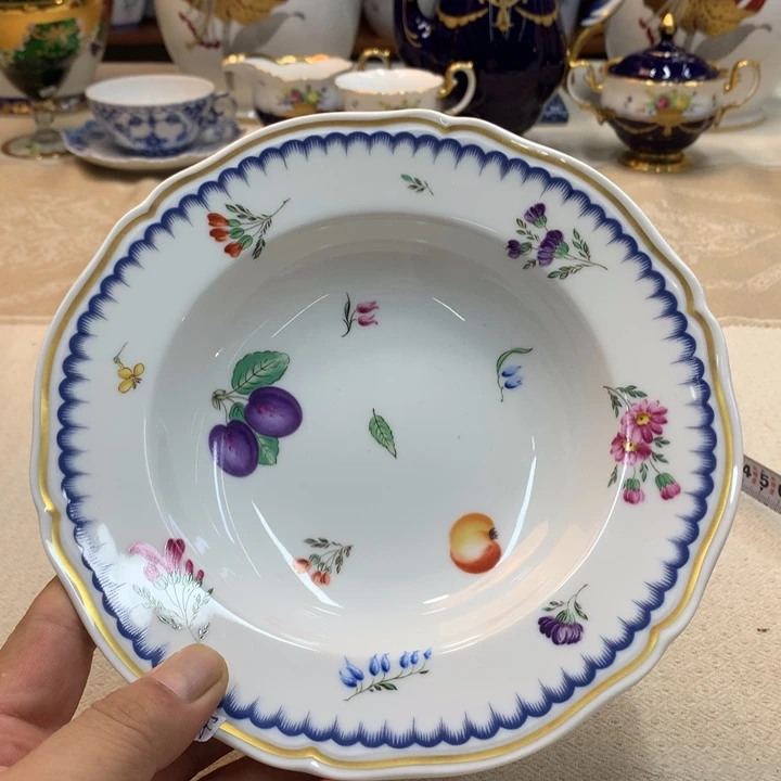 紫砂金瓷阁精品瓷器店