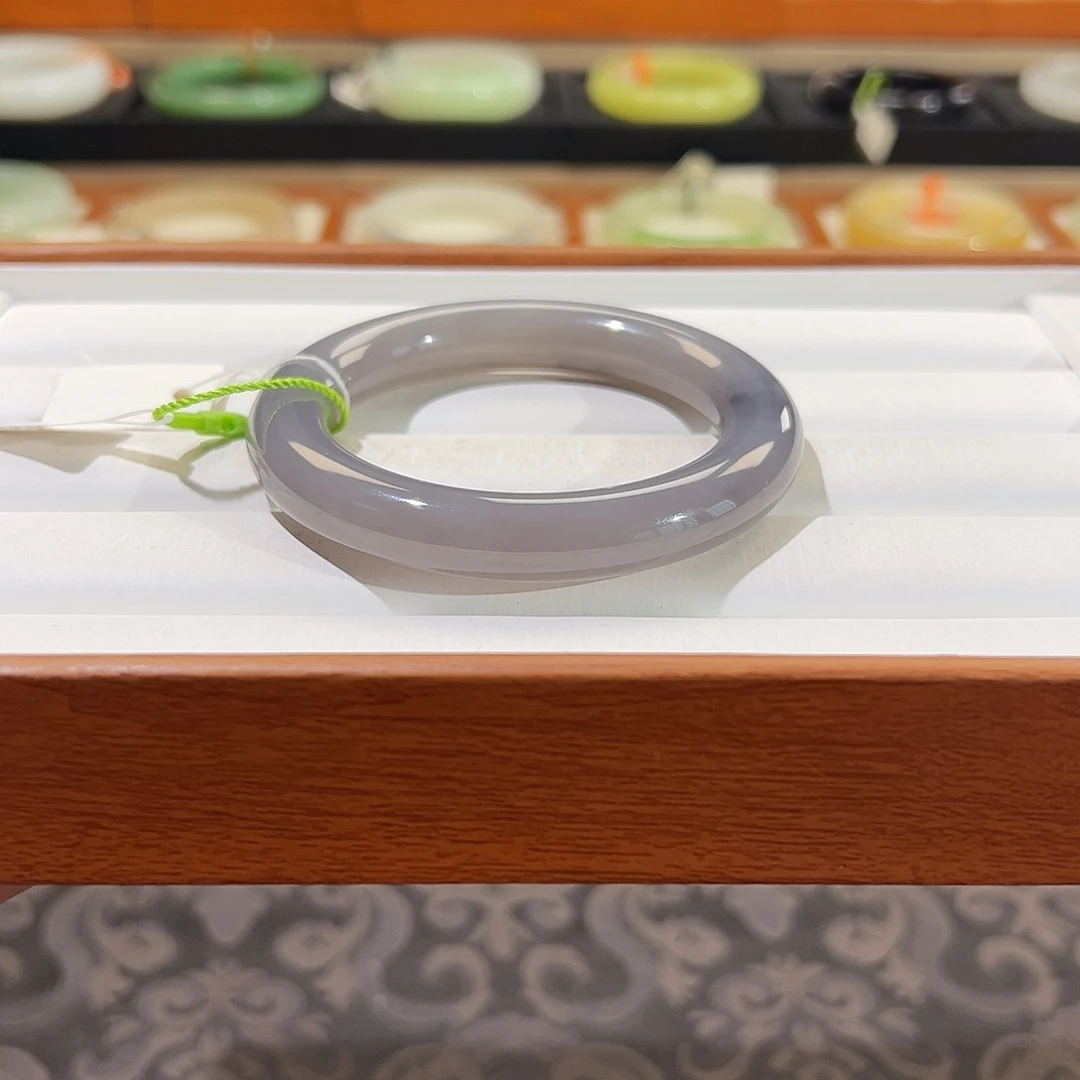 和田玉手镯未镶嵌  【烟紫胖圆】高品