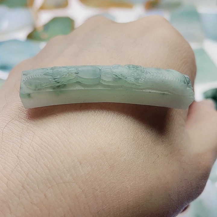 定制翡翠未镶嵌定制