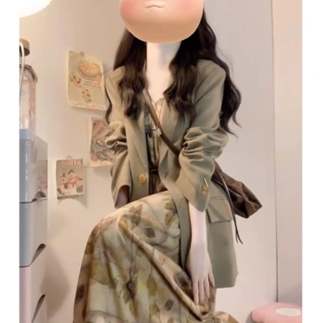 春装女2025新款时尚套装气质高级感西装外套新中式吊带裙套装