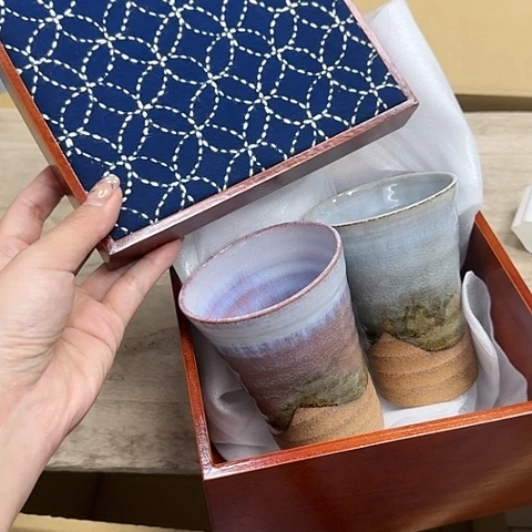 飞瓷器。瓷器。瓷器。