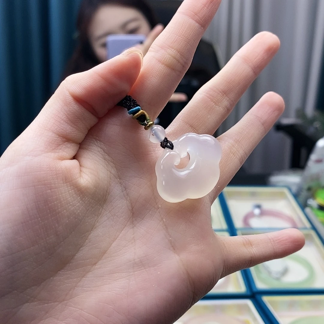 【闪购商品】玛瑙/玉髓手镯未镶嵌