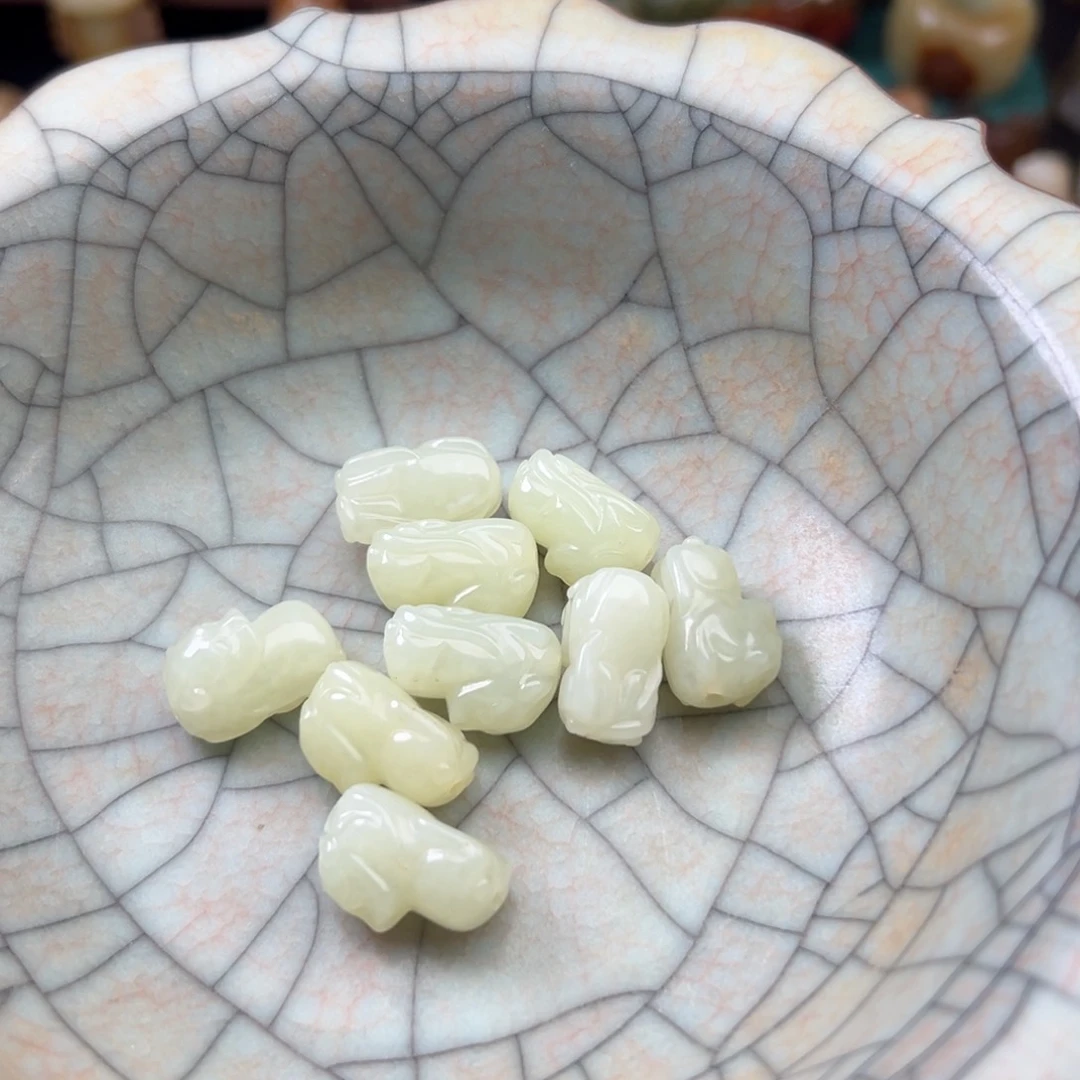 精品挂件常*精品挂件