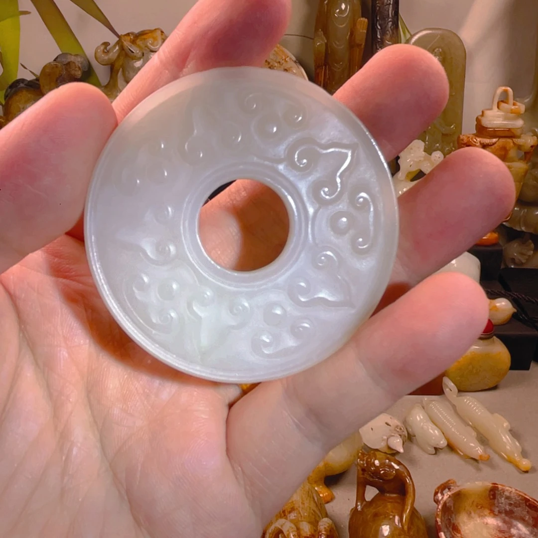 和田玉把件未镶嵌5