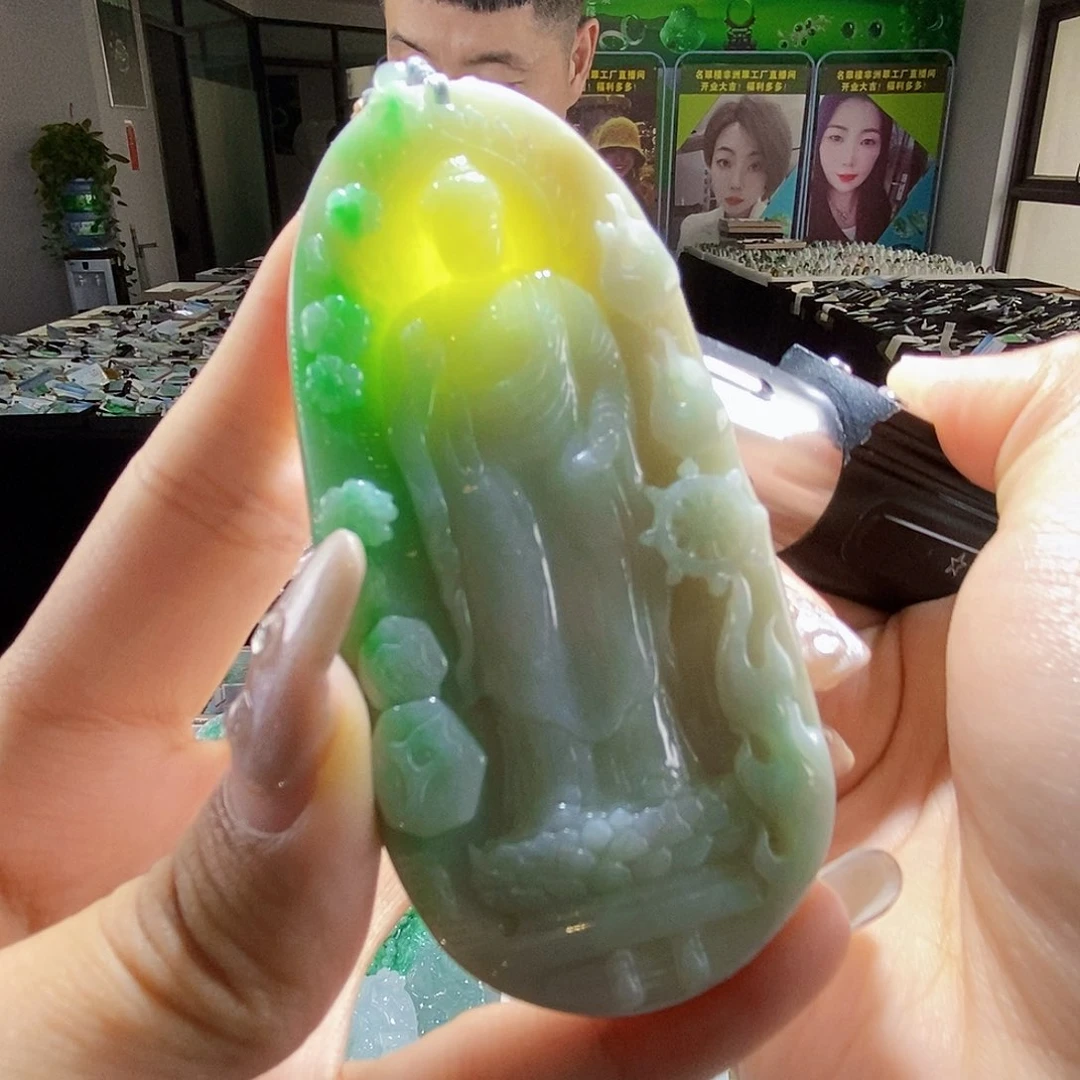 颈饰未镶嵌翡翠翡翠