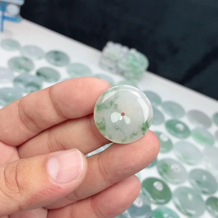 翡翠未镶嵌颈饰缅甸天然A货翡翠26.2-5.8